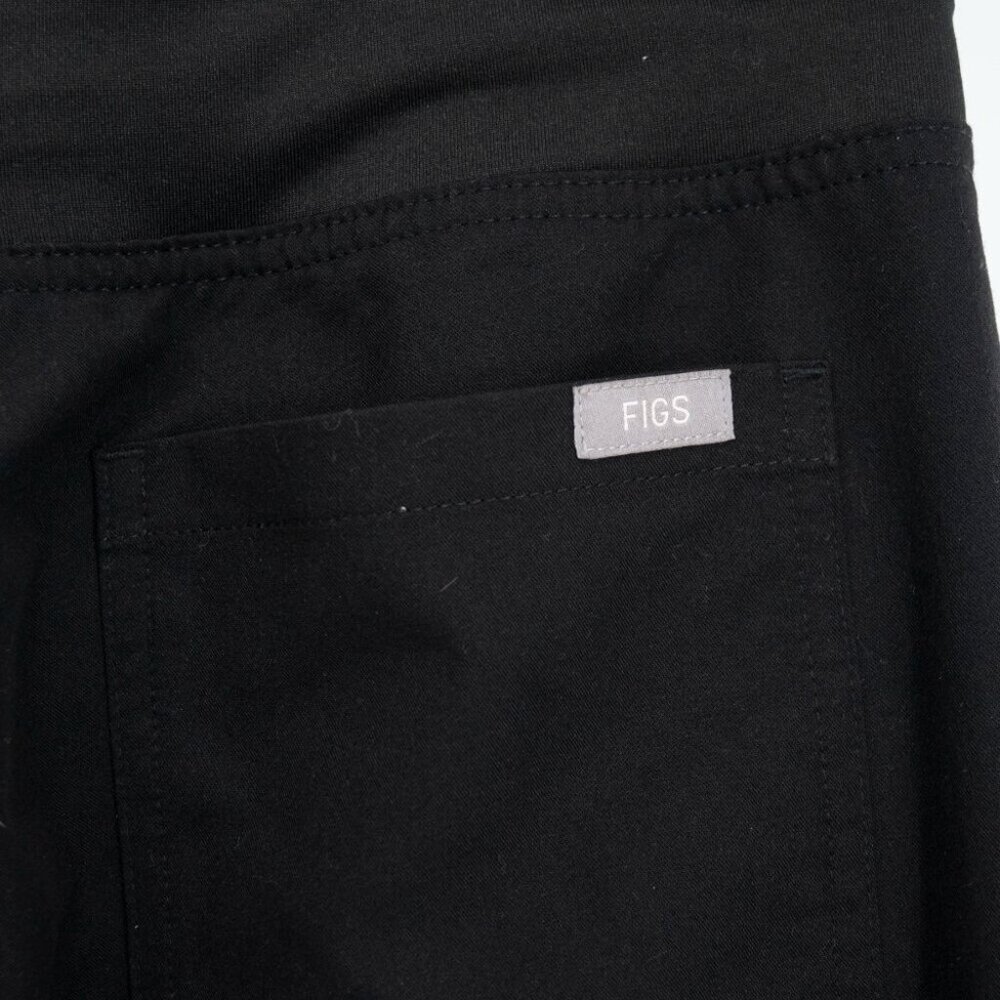 Figs Women's High Waisted Livingston Basic Scrub Pants Black | XS - Picture 6 of 8